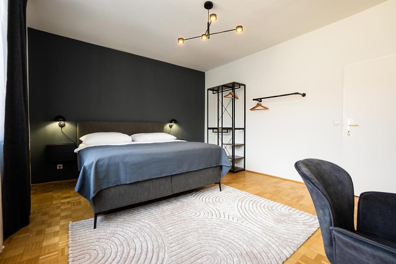 Bright Stylish Apartment With A Huge Terrace In A Top Location Vienna Exterior photo