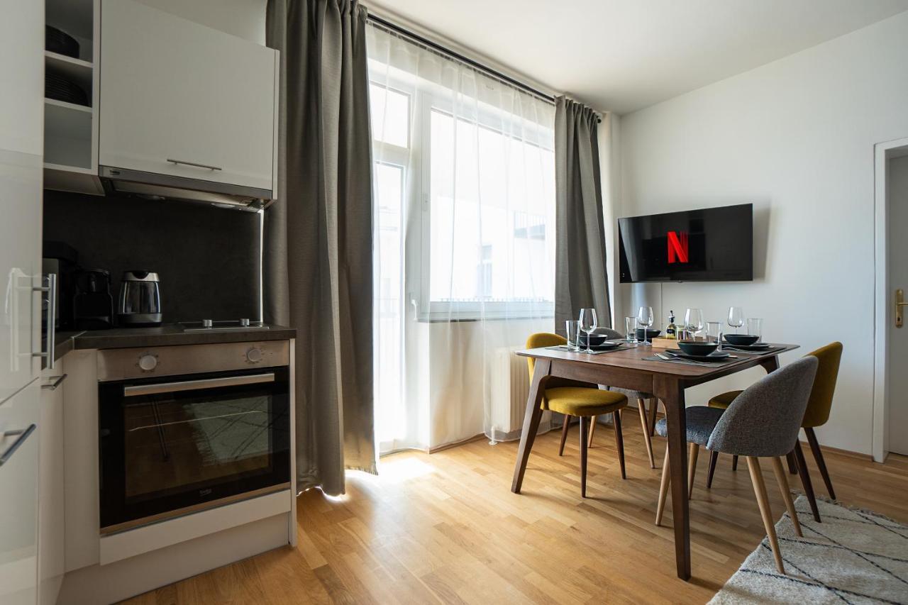 Bright Stylish Apartment With A Huge Terrace In A Top Location Vienna Exterior photo